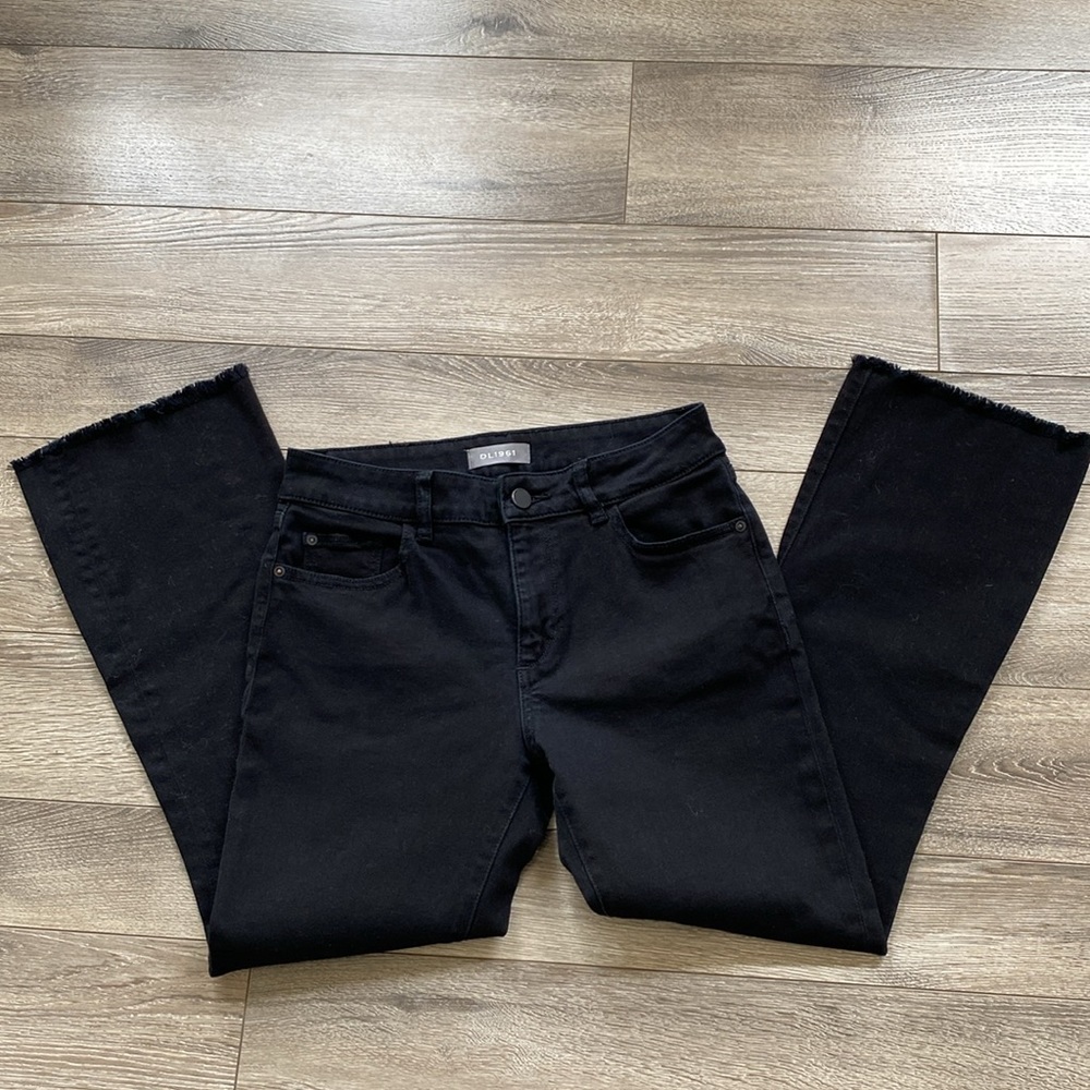 🔥Final Sale $7🔥 DL1961 Women's Lara md rise instasculp cropped boot Jeans - Picture 5 of 8